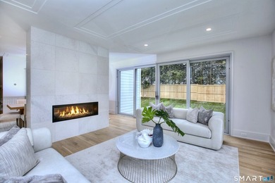 Located on a quiet cul de sac only one mile from Metro North - photo 6