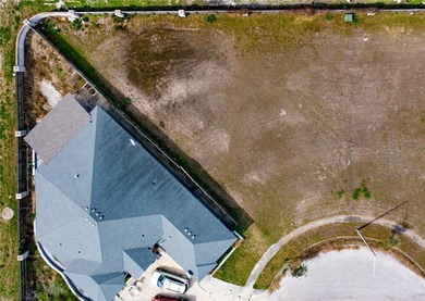 Build your dream home in the gated community of Cimarron Lake - photo 5