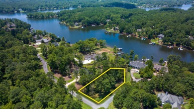 Want to build your home with Lakefront Views from every room?