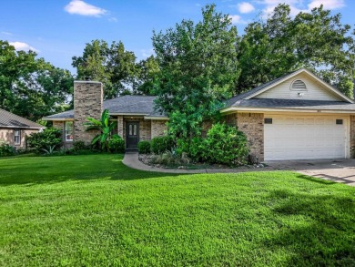 Lake Marble Falls Home For Sale in Meadowlakes Texas