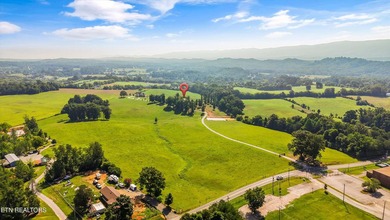 Welcome to one of East Tennessee's most extraordinary legacy - photo 16