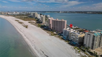 Spectacular Gulf-front end-unit condo in the luxury boutique - photo 3