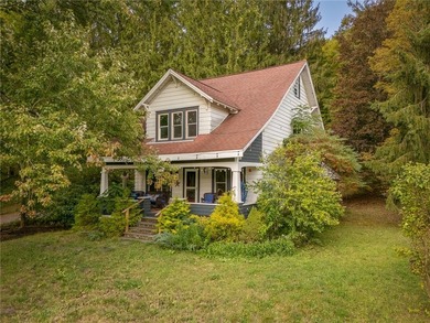Dunraven - a beautifully preserved c.1923 American Craftsman - - photo 2