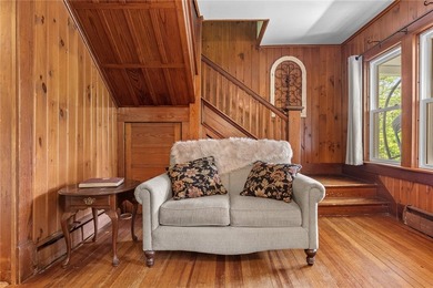 Dunraven - a beautifully preserved c.1923 American Craftsman - - photo 8