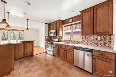 Located in the desirable Bay Terrace neighborhood, this Hi-Ranch - photo 4