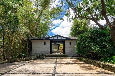 Perched along a vibrant coastal landscape, this private 3bed - photo 25