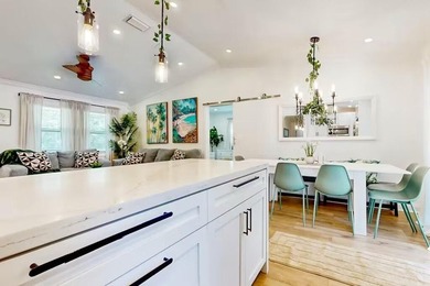 Discover this beautiful 4 Beds 2 Baths, fully remodeled house - photo 9