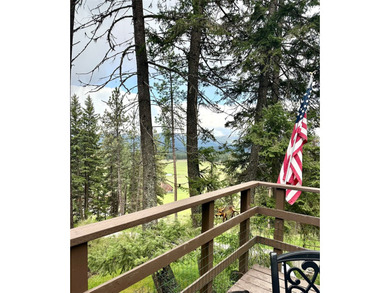 Private 10 -Acres Retreat Tucked between Trout Creek and - photo 4