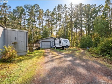 Looking for the perfect beach getaway? This private retreat is - photo 4