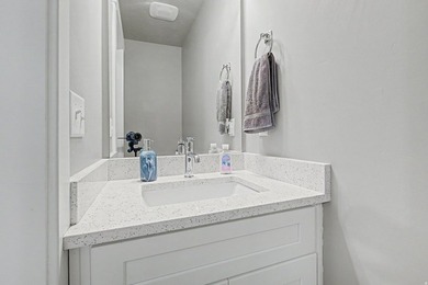 Ask About Seller-Paid Buydown Options. MOTIVATED SELLER! Welcome - photo 10