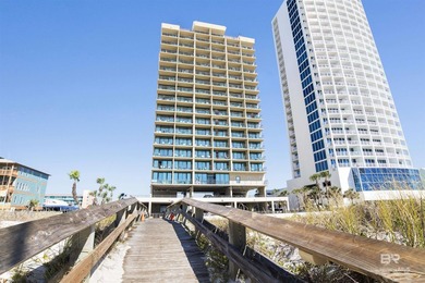 Fantastic Investment Opportunity on this 1 bedroom, 1.5 bathroom - photo 1