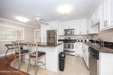 Welcome to 1907 9th Street in Pascagoula, where classic - photo 12