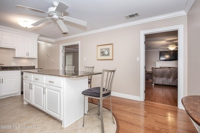 Welcome to 1907 9th Street in Pascagoula, where classic - photo 14