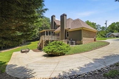 Immaculate and thoughtfully designed, this four sided brick - photo 32