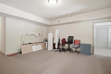 Immaculate and thoughtfully designed, this four sided brick - photo 36