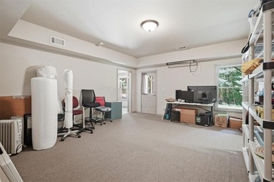 Immaculate and thoughtfully designed, this four sided brick - photo 37