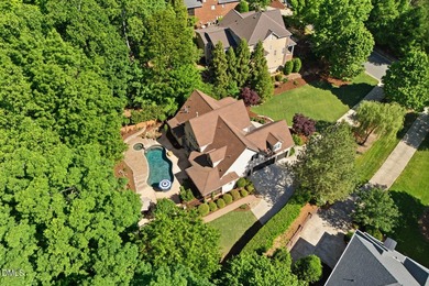 Welcome to a luxury lifestyle property redefining resort-style - photo 7
