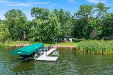 Lake Home For Sale in Chisago Lake Twp, Minnesota