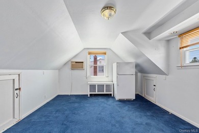 Welcome To 12 Leslie Lane In Massapequa, Located In The - photo 12