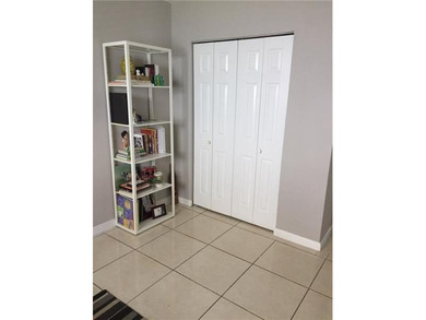 INVESTOR SPECIAL!! Charming and Bright 2bed/1bath Unit in - photo 14