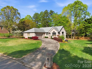 Welcome to 406 Vincent Court, nestled in the desirable Corbin - photo 2