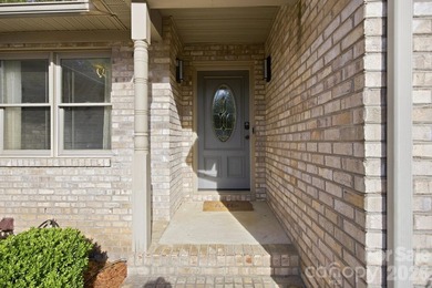 Welcome to 406 Vincent Court, nestled in the desirable Corbin - photo 6