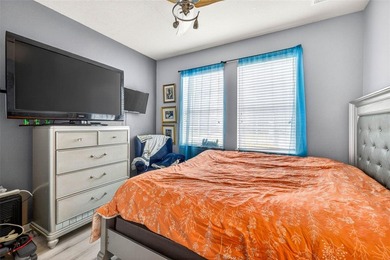 Ideally situated in one of Gibsonton's most convenient locations - photo 48