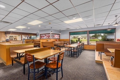 Here's your chance to own a versatile commercial property in a - photo 3