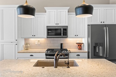 55+ living in SunRiver with a PRIVATE POOL and spa in one of the