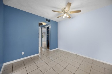 Great opportunity for a primary home or INVESTMENT property that - photo 5