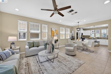 Welcome to 40807 Tomales Terrace, a beautifully refreshed home - photo 11