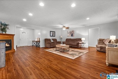WATERFRONT LIVING at Its Best! This beautiful 4-bedroom, 4 bath - photo 15