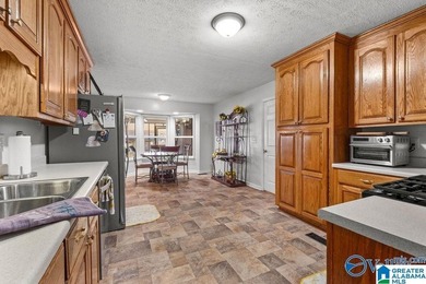 WATERFRONT LIVING at Its Best! This beautiful 4-bedroom, 4 bath - photo 20