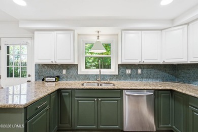 No HOA, nearly 1/2 acre, 4 bedrooms, and a one-year home - photo 22