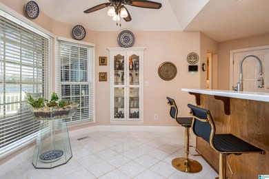 PRICED UNDER COMPS- Do not miss this great buy on Lay Lake. This - photo 27