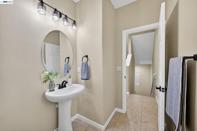Welcome to 40807 Tomales Terrace, a beautifully refreshed home - photo 32