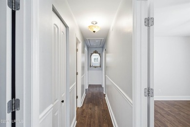 No HOA, nearly 1/2 acre, 4 bedrooms, and a one-year home - photo 34