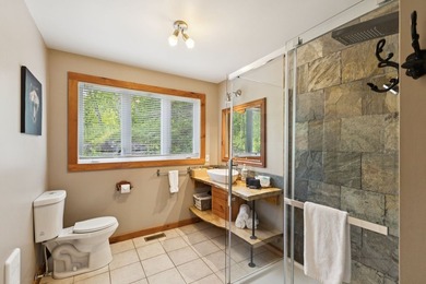 Stunning and highly lucrative estate boasting breathtaking - photo 35