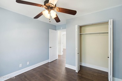No HOA, nearly 1/2 acre, 4 bedrooms, and a one-year home - photo 38