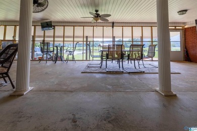 WATERFRONT LIVING at Its Best! This beautiful 4-bedroom, 4 bath - photo 42