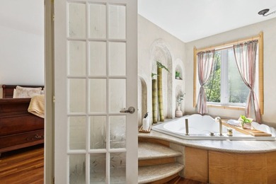 Stunning and highly lucrative estate boasting breathtaking - photo 45