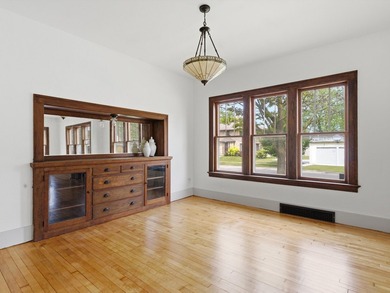 Do You Suffer From Old House Love?Knees get weak at the sight of - photo 8