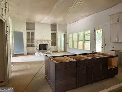 This adorable ranch plan features everything you need with - photo 7