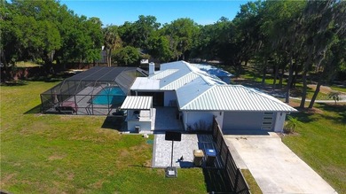 Lake Tohopekaliga Home For Sale in Kissimmee Florida