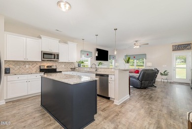Up to 4,000 in closing cost with acceptable offer. Beautifully - photo 8