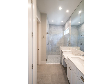 Royal Oaks is a bay-front community with - photo 21
