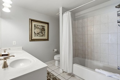 Welcome to Majestic Sun B1001, an exceptional 10th-floor corner - photo 24
