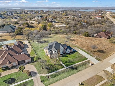 $25,000 SELLERS CONCESSIONS!! NEW LUXURY HOME ON 1.18 ACRES! - photo 32