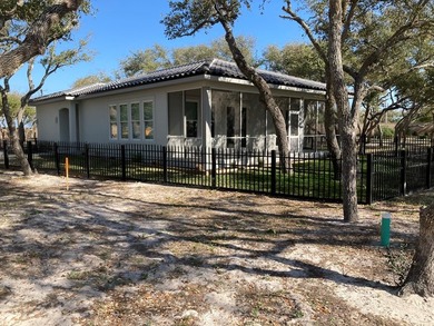 Royal Oaks is a bay-front community with - photo 32