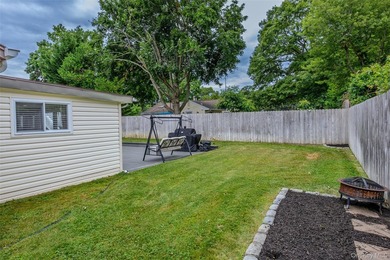 Welcome to 1022 Fire Island Avenue, a beautifully maintained - photo 33
